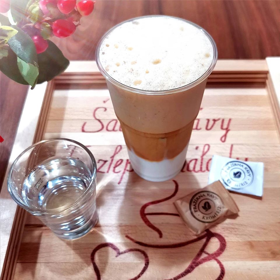 Dalgona coffee