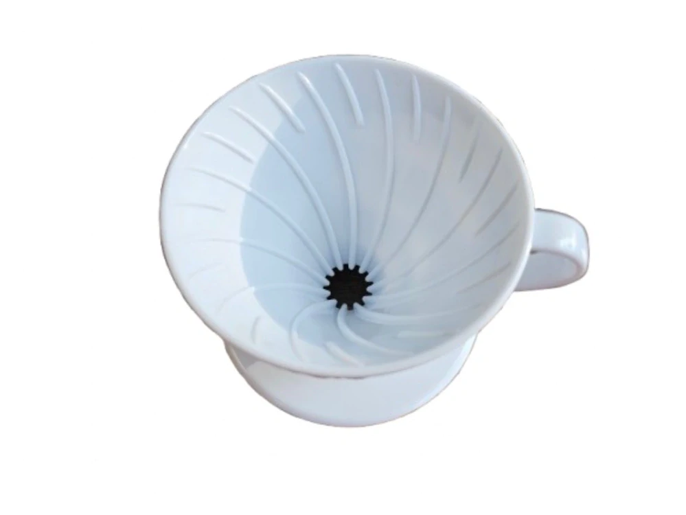 Hario plastový dripper na kávu V60-01 bílý