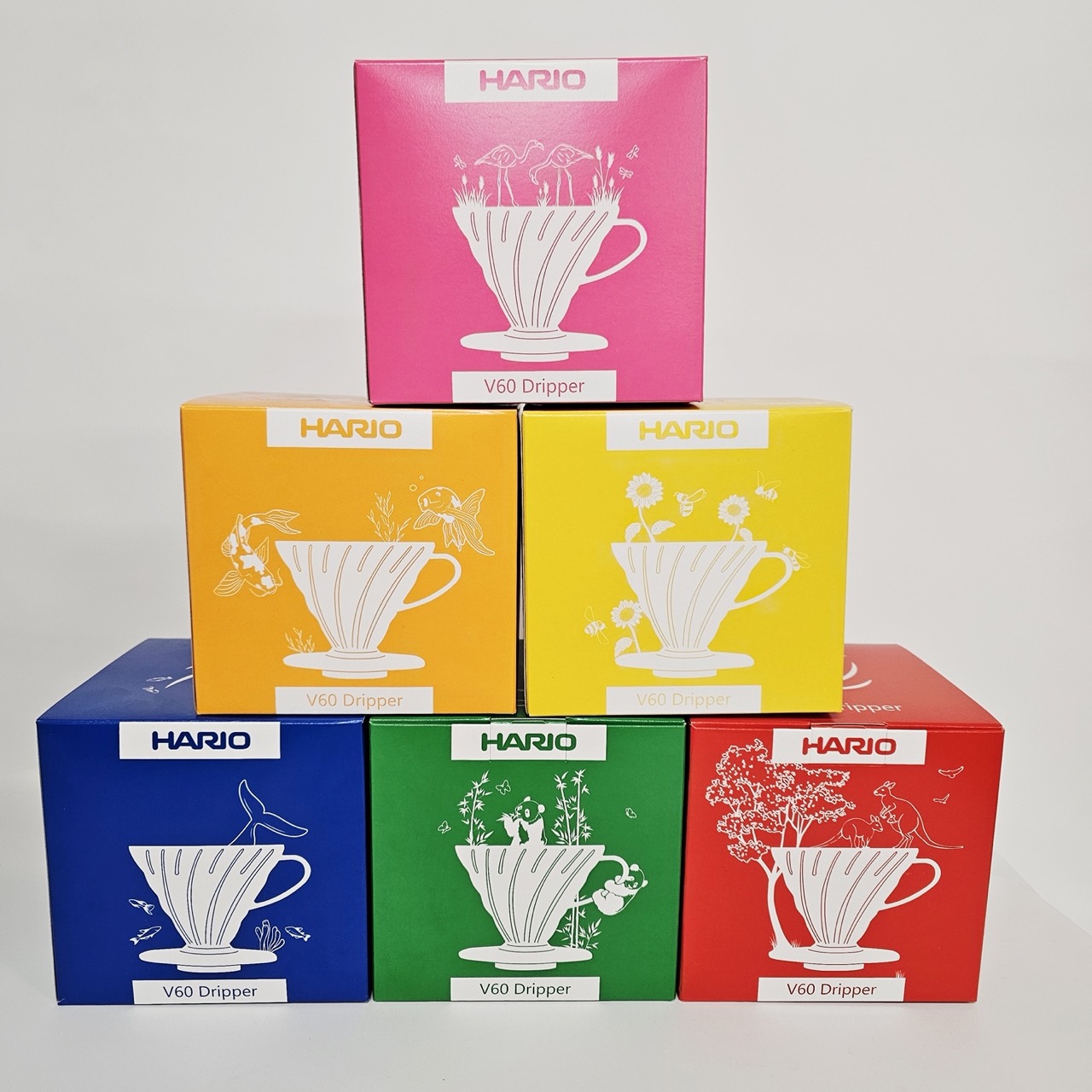 Hario plastový dripper na kávu V60-02 žlutý